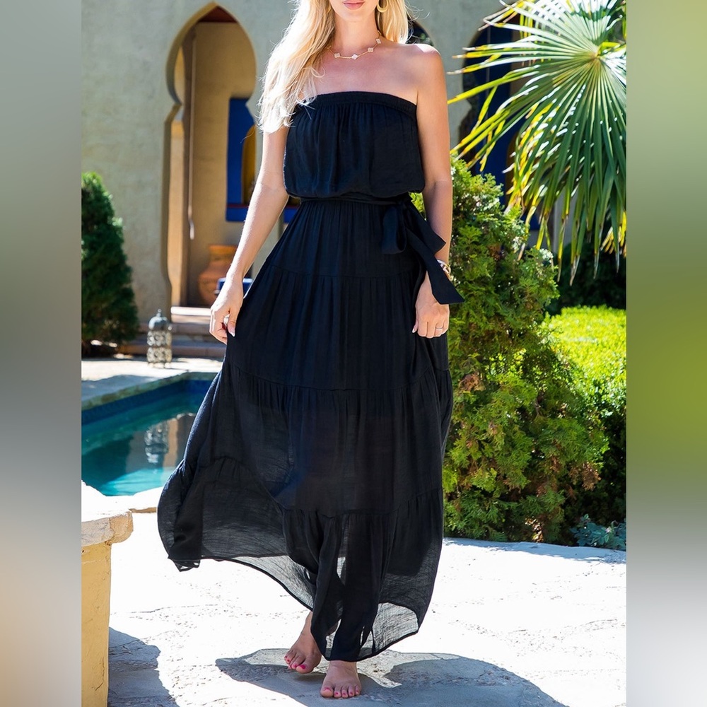 Elegant Black Strapless Maxi Dress - Picture 2 of 4